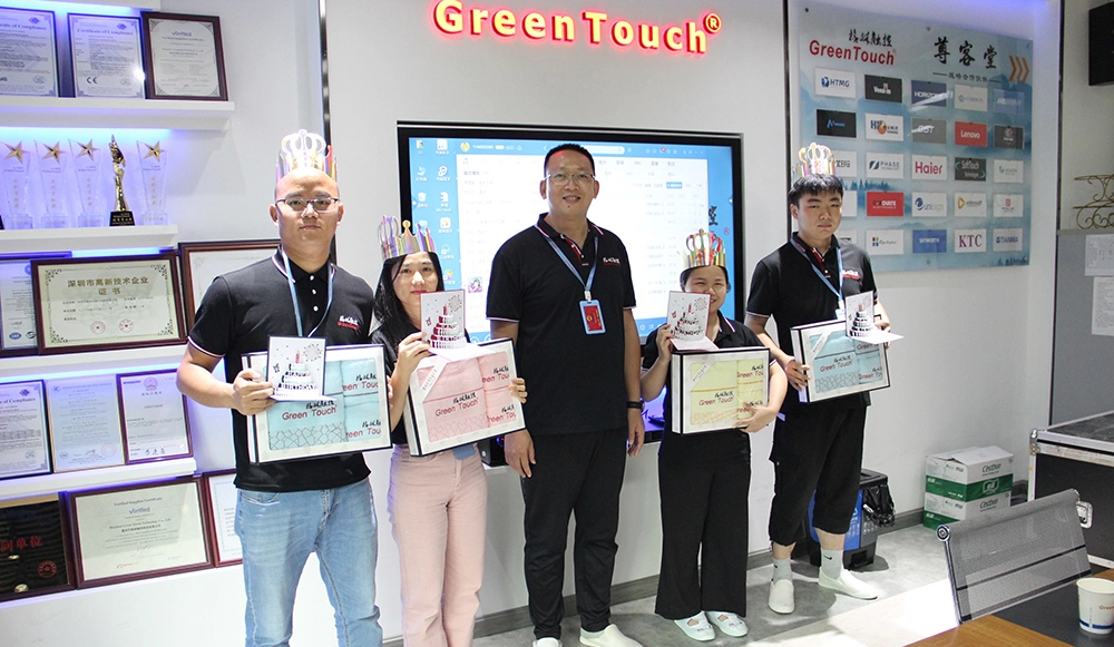 f&ecirc;te d'anniversaire des employ&eacute;s de l'entreprise